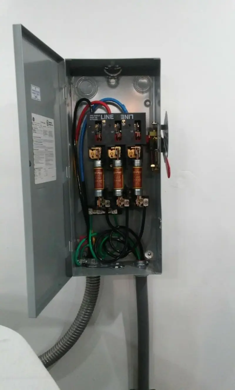 Three-phase disconnect switch installed for Electrical Wiring & Rewiring in Unadilla